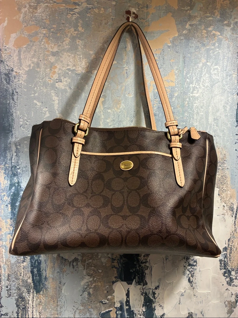 Vintage Coach  Peyton Brown Signature Tote with Cream Trim 2011